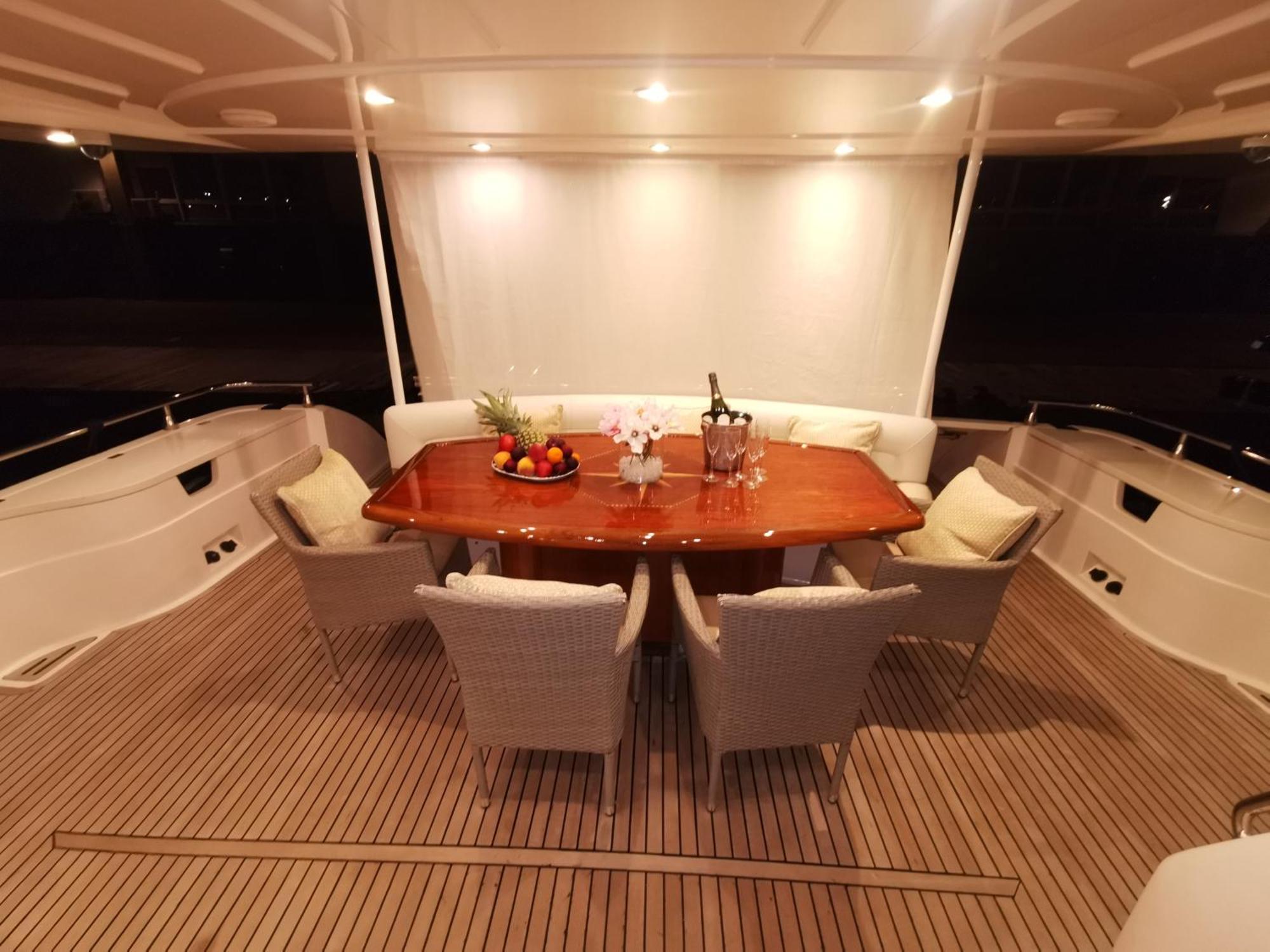 Beautiful Motor Yacht Botel Barcelona