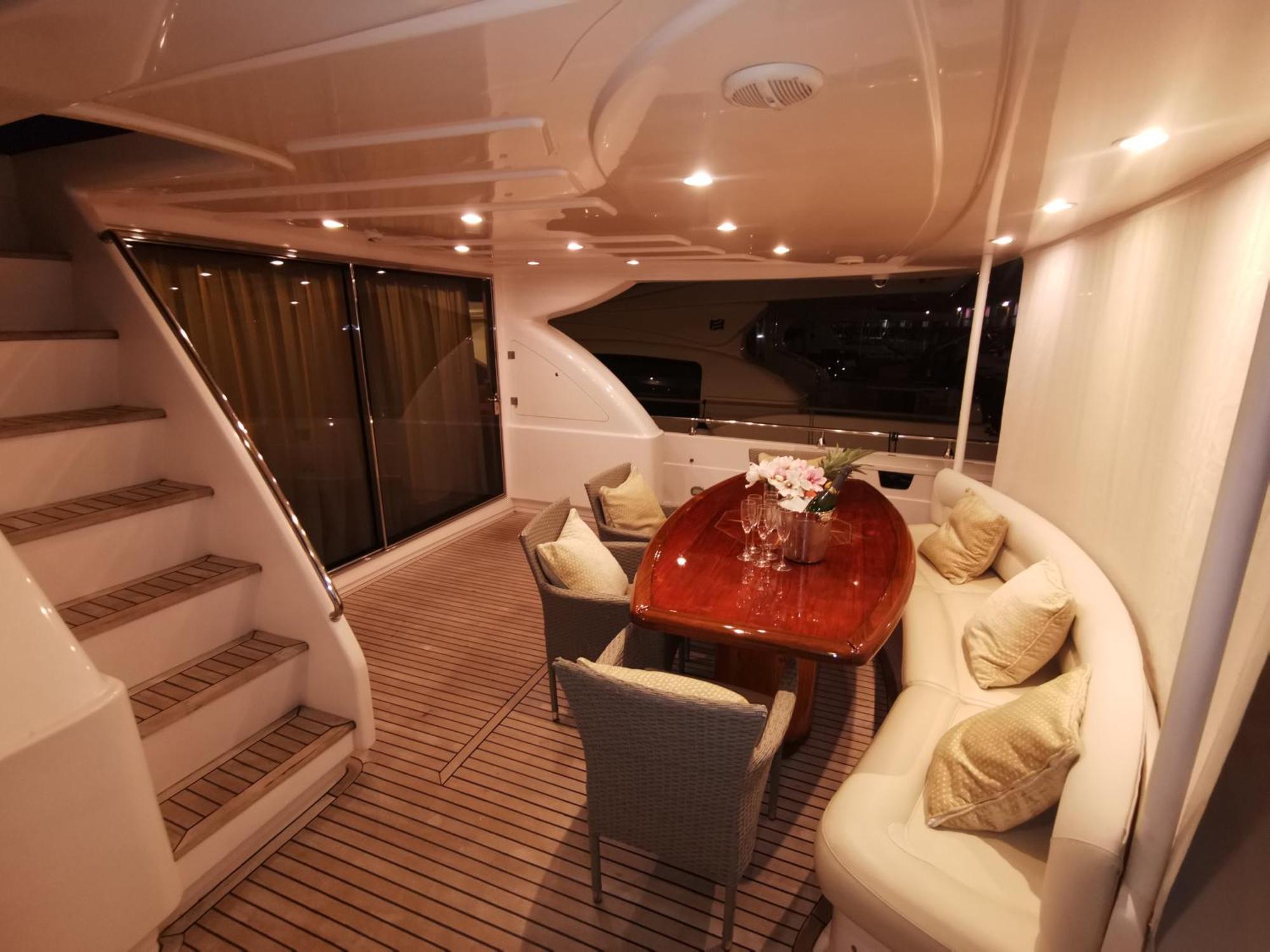 Botel Beautiful Motor Yacht